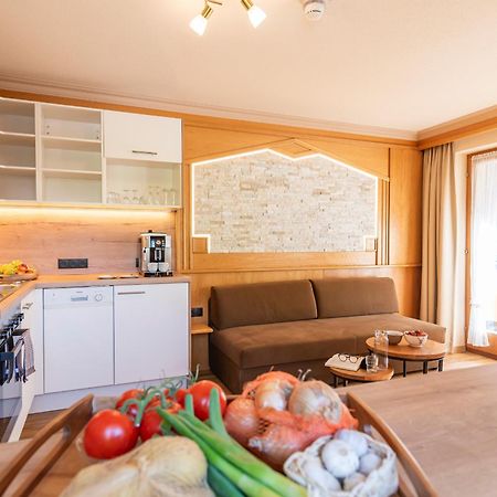 Hotel Garni Apart Tina 이스크글 외부 사진