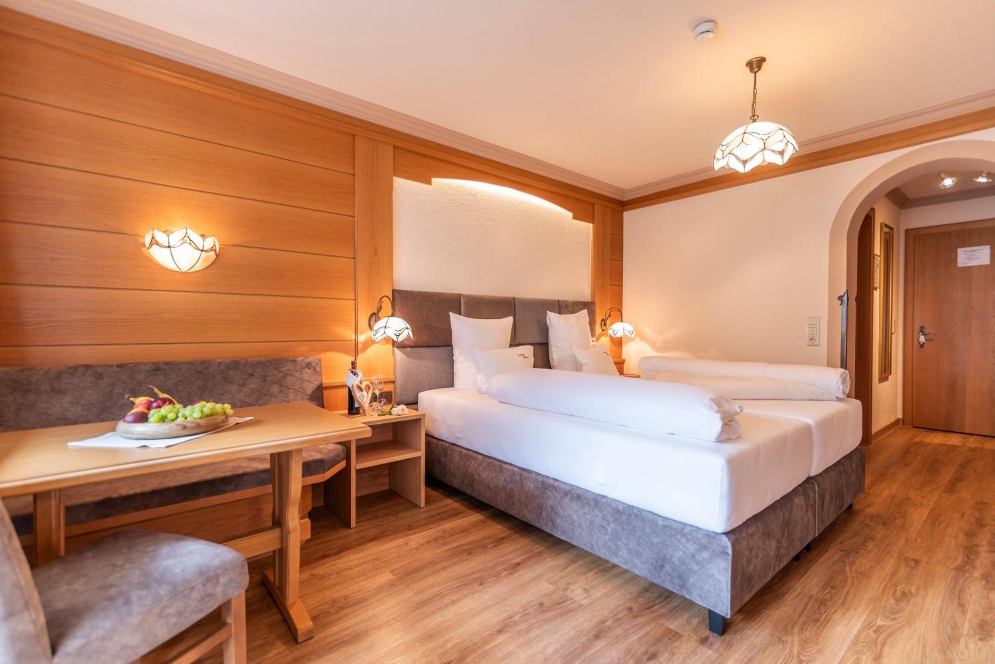 Hotel Garni Apart Tina 이스크글 외부 사진